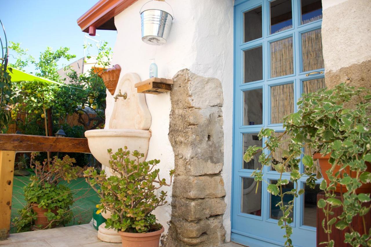 Bnb Le Janas Càbras Exterior foto